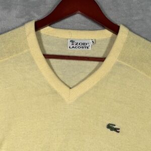 Vintage Izod Lacoste Sweater Mens Medium Yellow V Neck Acrylic Knit Croc Orlon